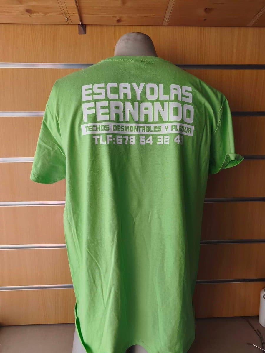 Uniformes de trabajo personalizados para empresas.